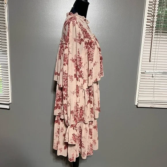 Nasty Gal Tiered Mini Dress. Size 10 - Picture 3 of 7